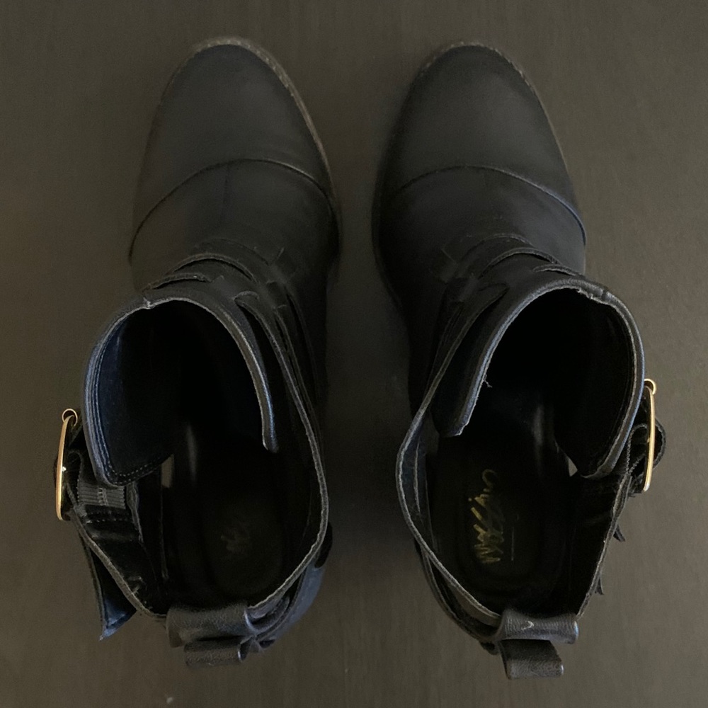 Ankle Booties - Picture 7 of 9